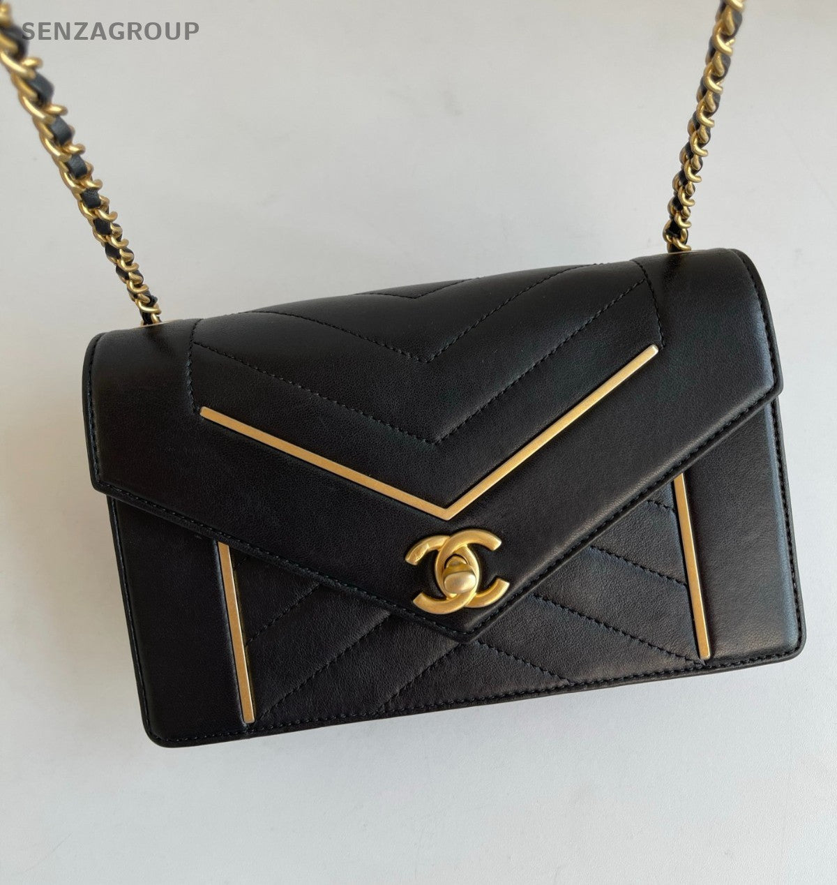 CHANEL V-shaped pattern Calfskin Chain Shoulder bag Black Gold Women