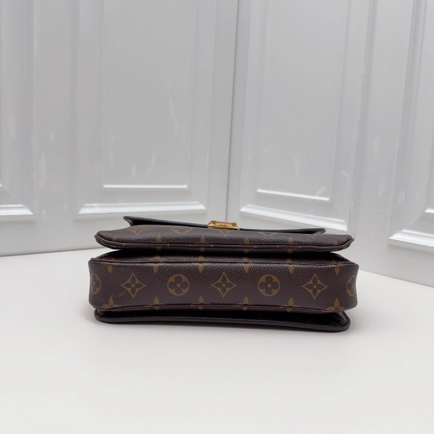 Louis Vuitton Metis Pochette Monogram Shoulder Crossbody Brown Gold Women