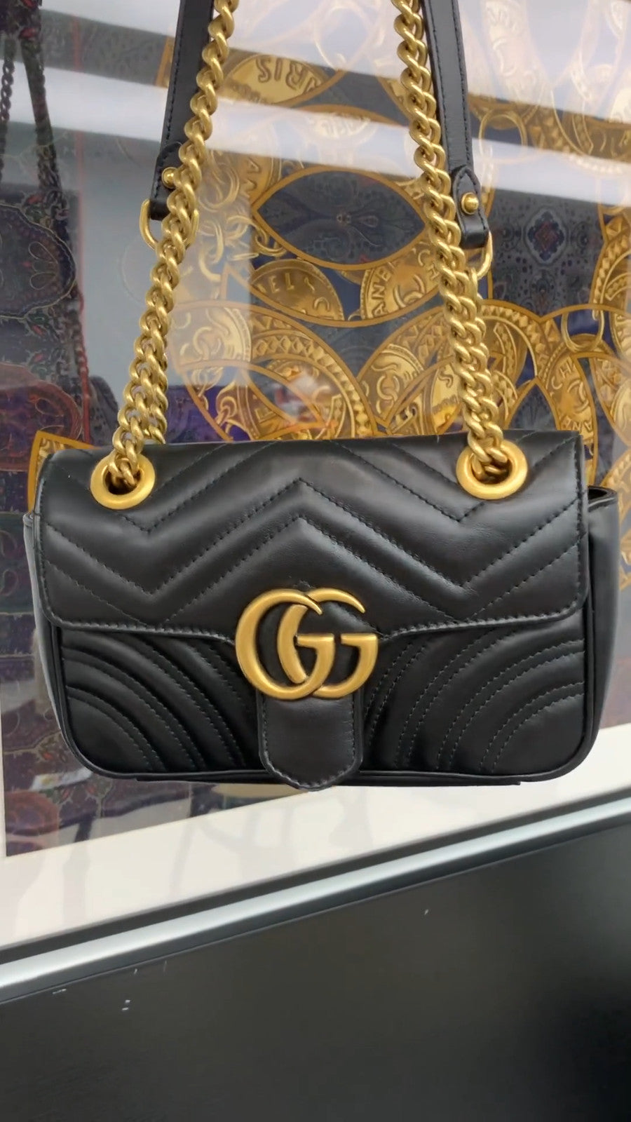 GUCCI GG Marmont 22 Chain Shoulder bag Crossbody Women Black Gold Classic