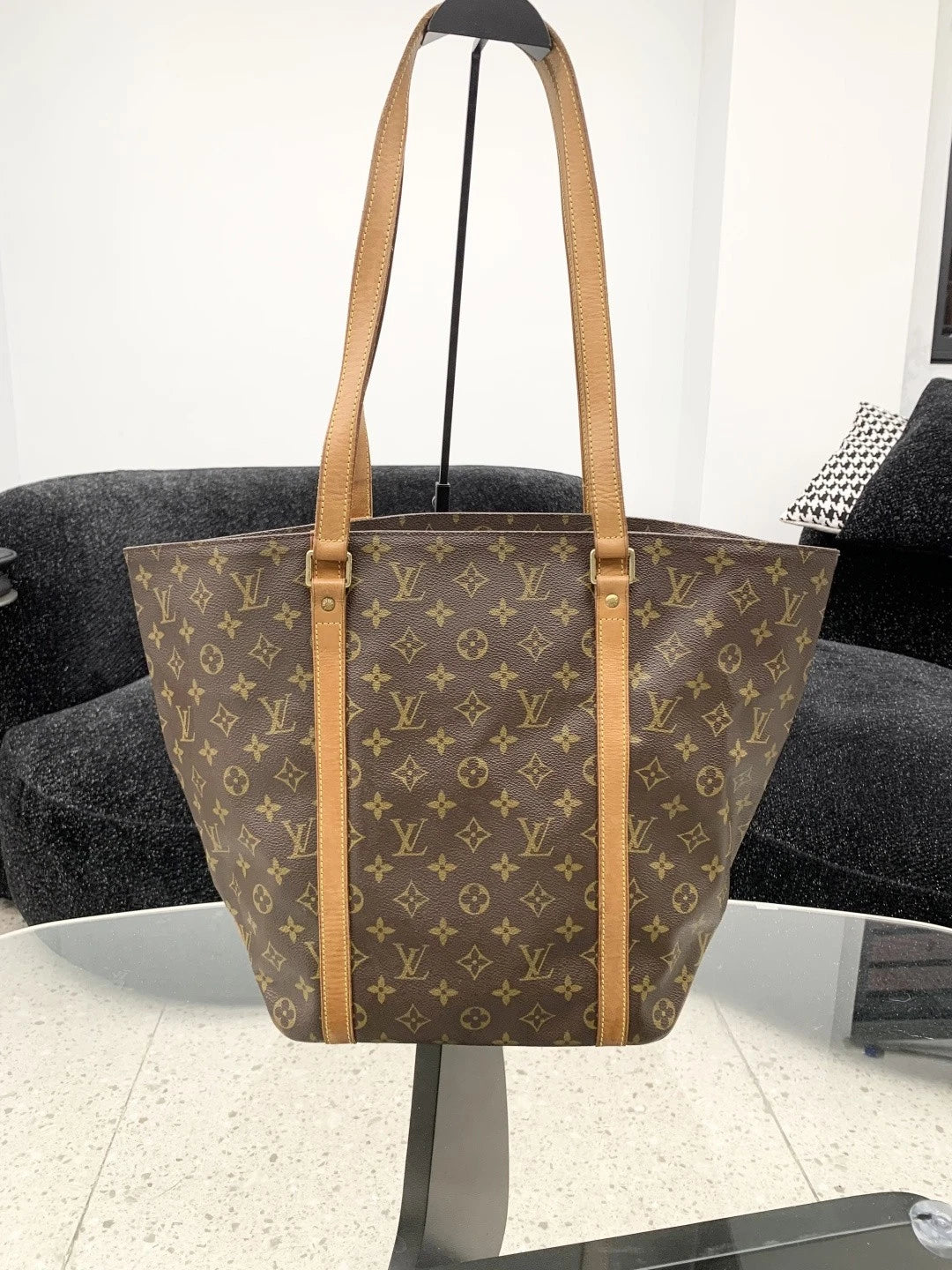 Louis Vuitton Tote GM Calfskin Momogram Shoulder Bag Brown Women S