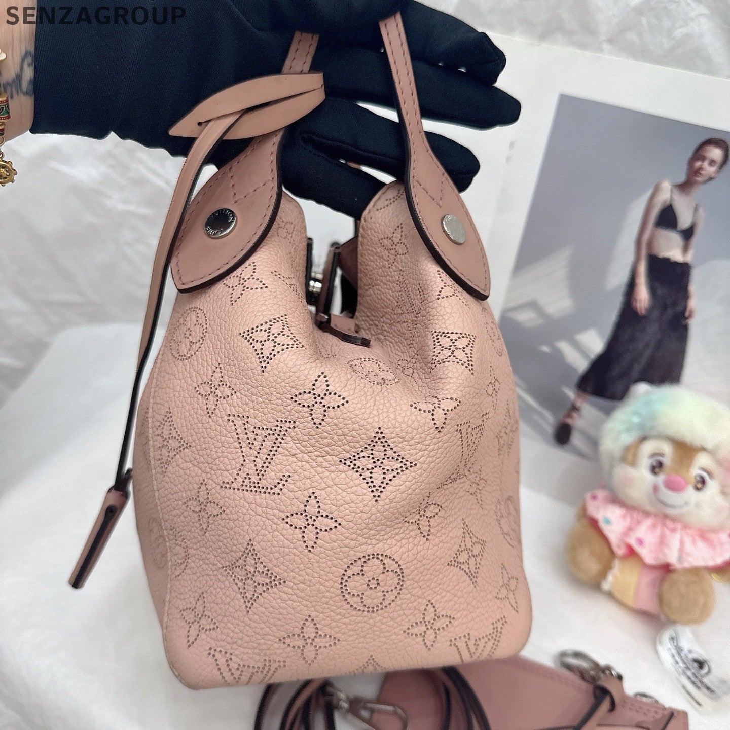 Louis Vuitton Hina Calfskin Tote Shoulder Bag Pink Silver Women's