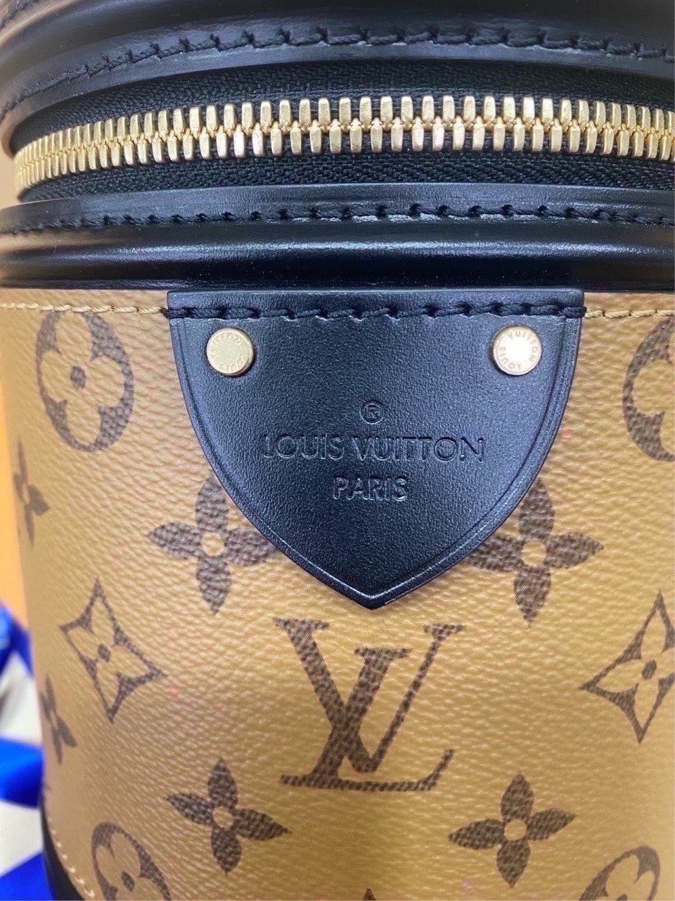 Louis Vuitton Monogram Bucket Top Handle Bag Crossbody Brown Gold Women Classic