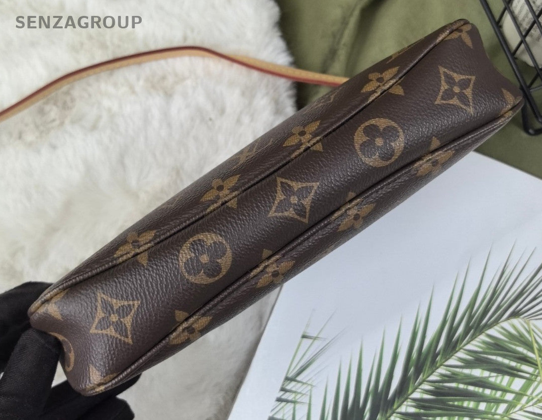 Louis Vuitton Monogram Pochette Accessories Shoulder Handbag Women Handbag