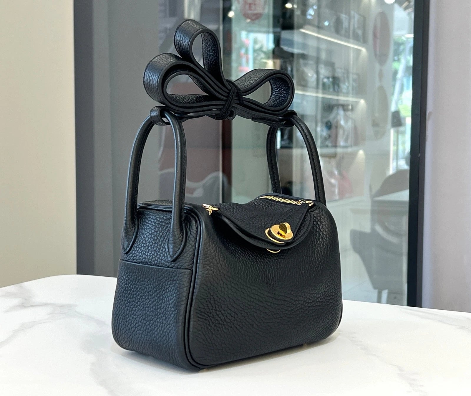 Hermes Mini Lindy Black Gold Handbag For Women