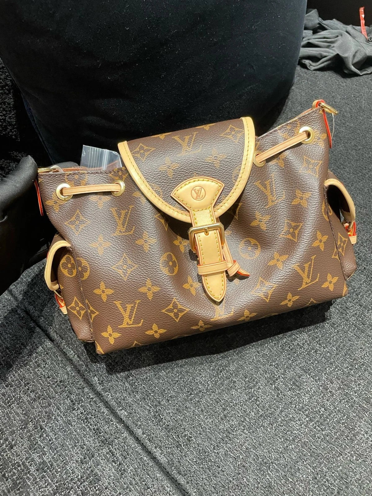 New Louis Vuitton Odyssey Small Epi Leather Bucket Bag For Women