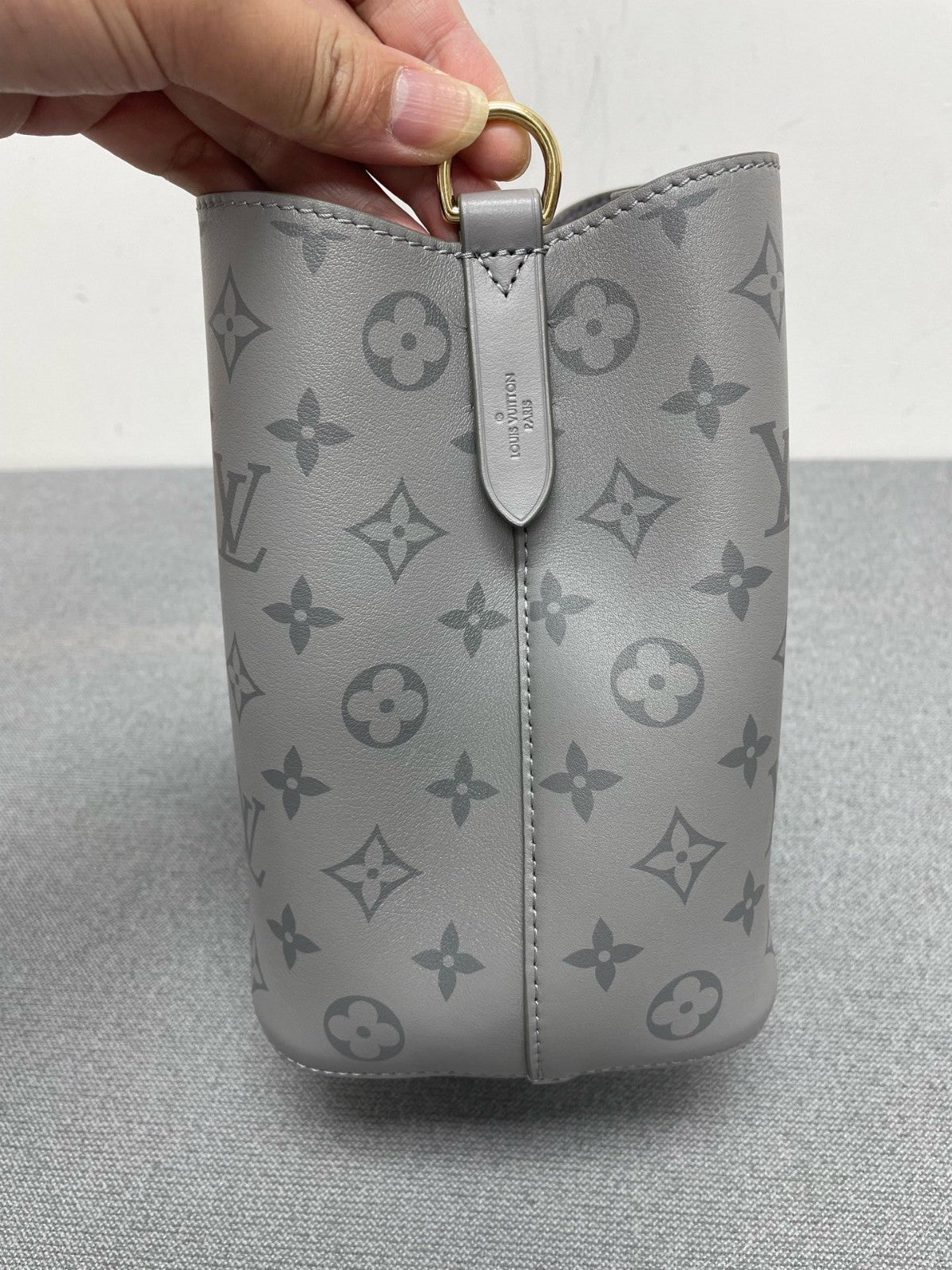 Louis Vuitton Monogram Calfskin Bucket Top Handle Shoulder Crossbody Gray Women
