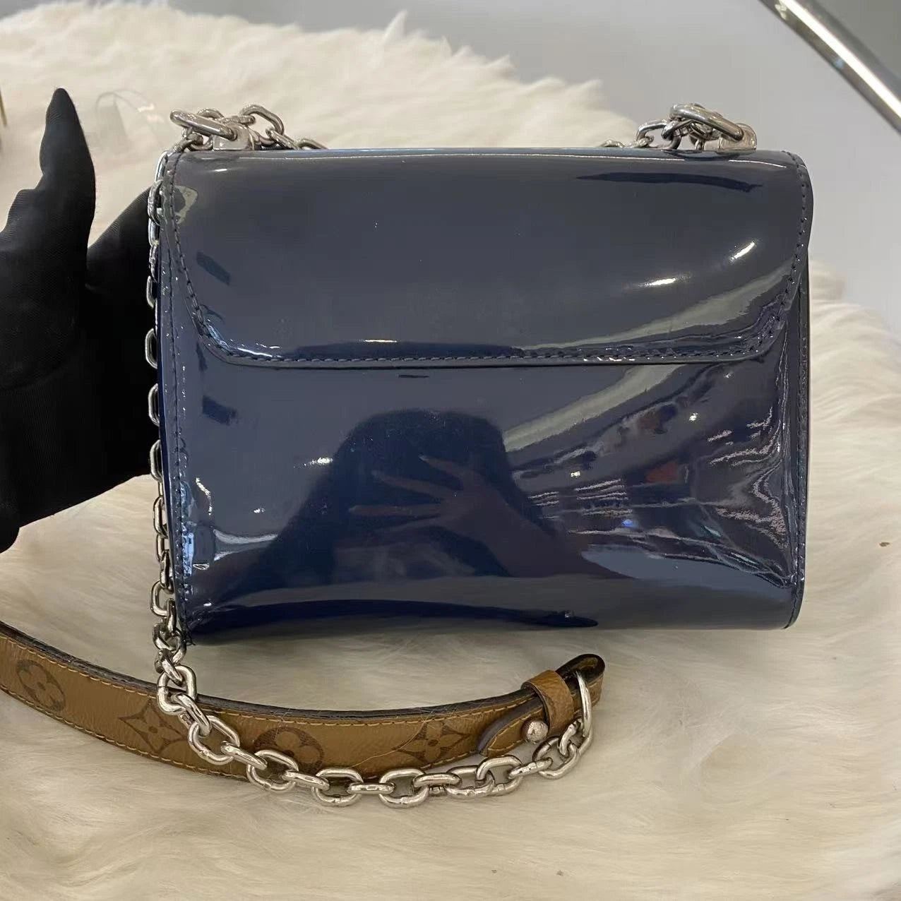 Louis Vuitton Twist Small Chain Shoulder Bag Blue Silver Women's Classic