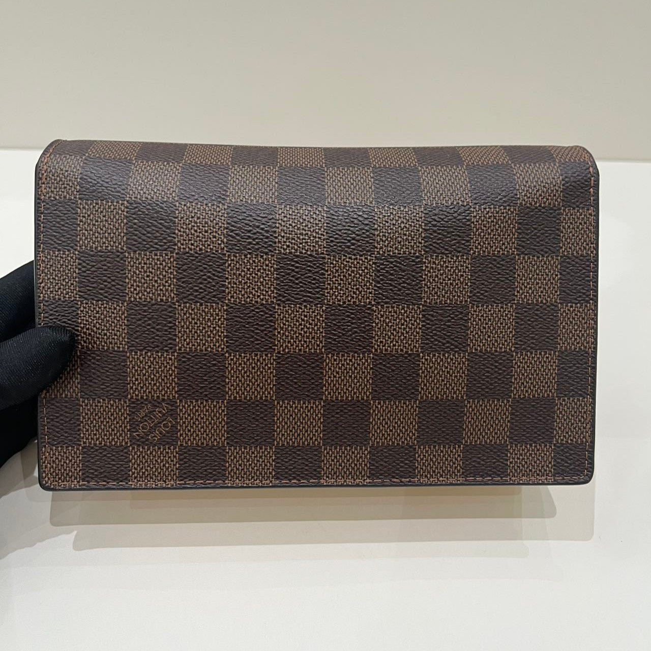 Louis Vuitton Vavin Damier Chain Crossbody Bag Classic Fashion Women