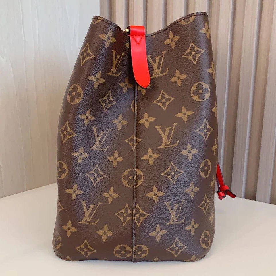 Louis Vuitton Monogram Bucket Shoulder Crossbody Bag Brown Gold Women
