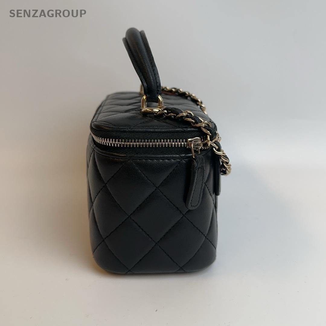 SJ0001 chanel vanity case lambskin
