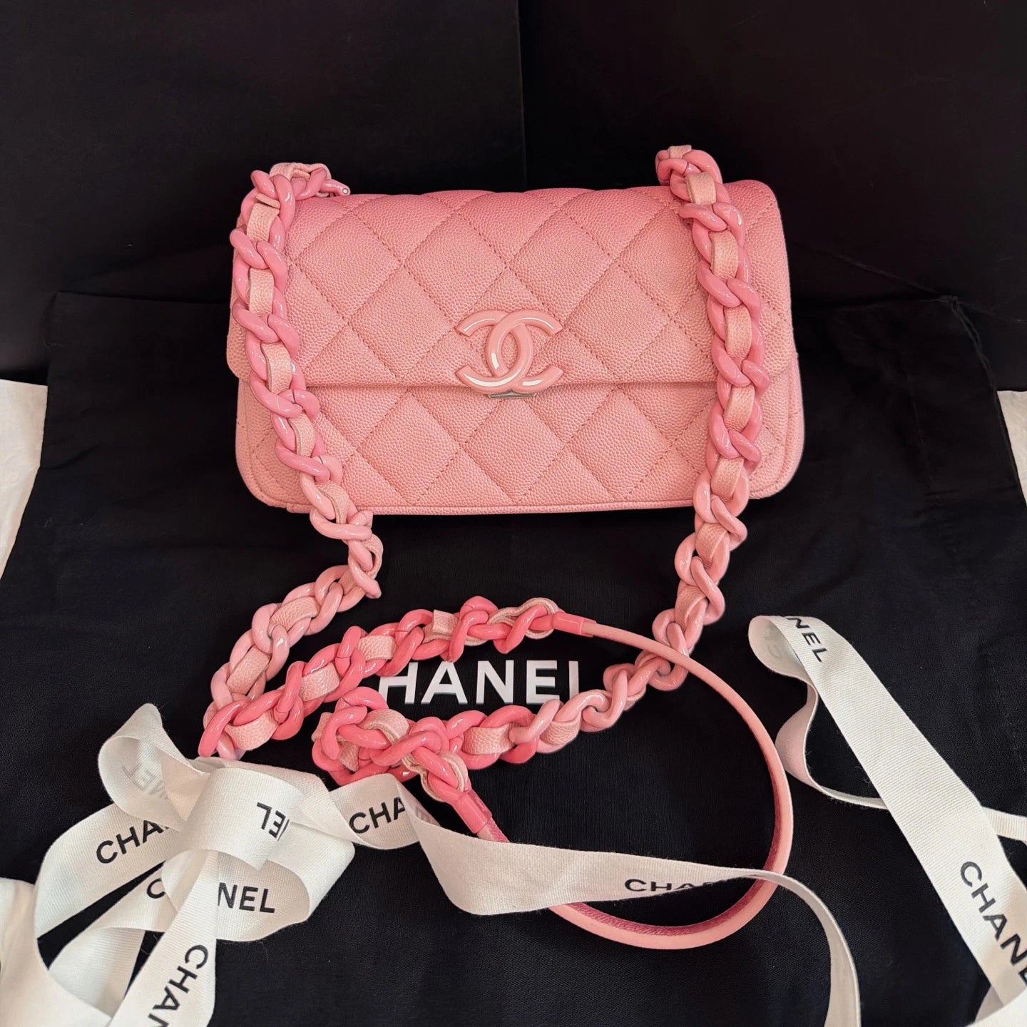 Excellent Chanel Classic Flap Big Mini Pink Chain Shoulder Bag Crossbody
