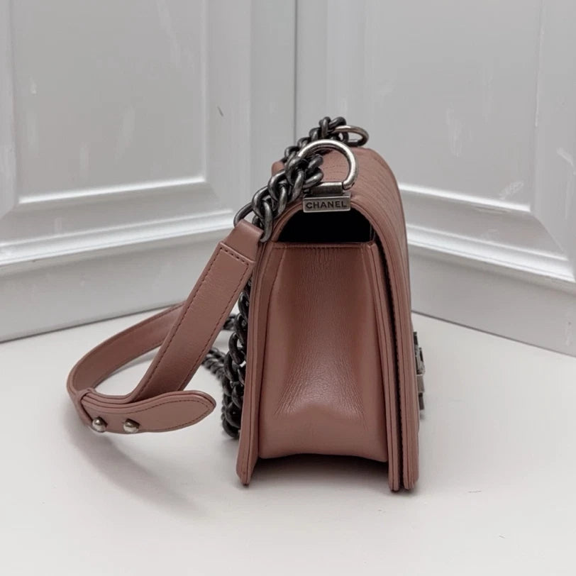 Chanel Leboy MM Chain Crossbody Diamond Pink Silver Hardware Excellent