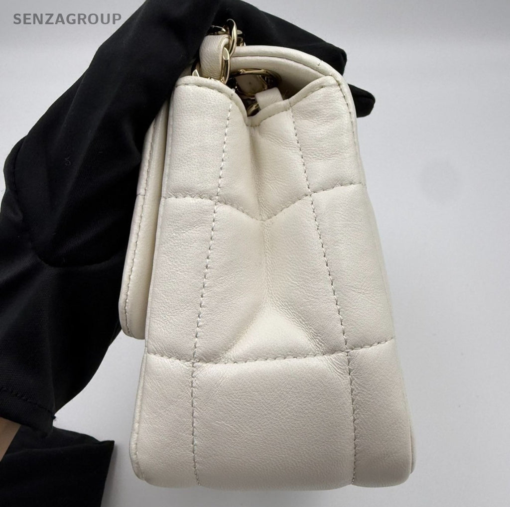 Chanel Lambskin Mini Chain Shoulder Bag Crossbody White Gold Women Classic