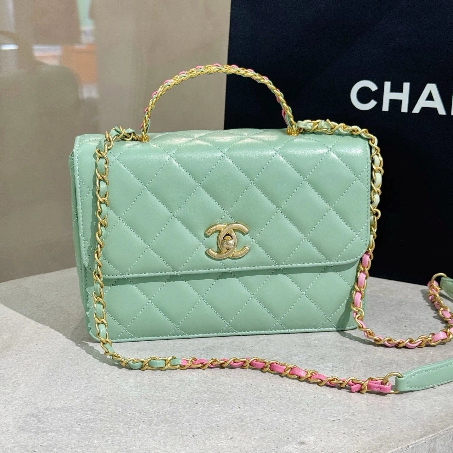 CHANEL Green Leather Top Handle Flap Crossbody Bag For Women