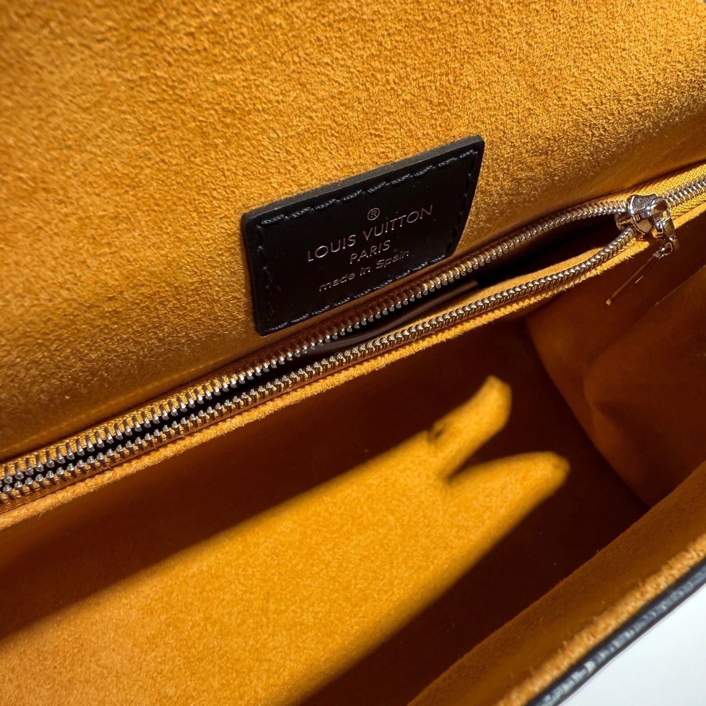 Louis Vuitton Black Epi Leather Handbag For Women