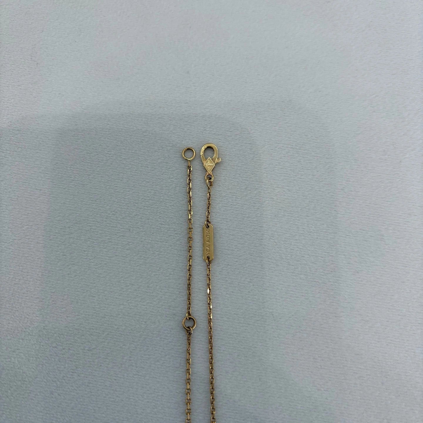 Van Cleef &amp; Arpels Vintage Alhambra Necklace Pendant Mother of Pearl 18K Gold