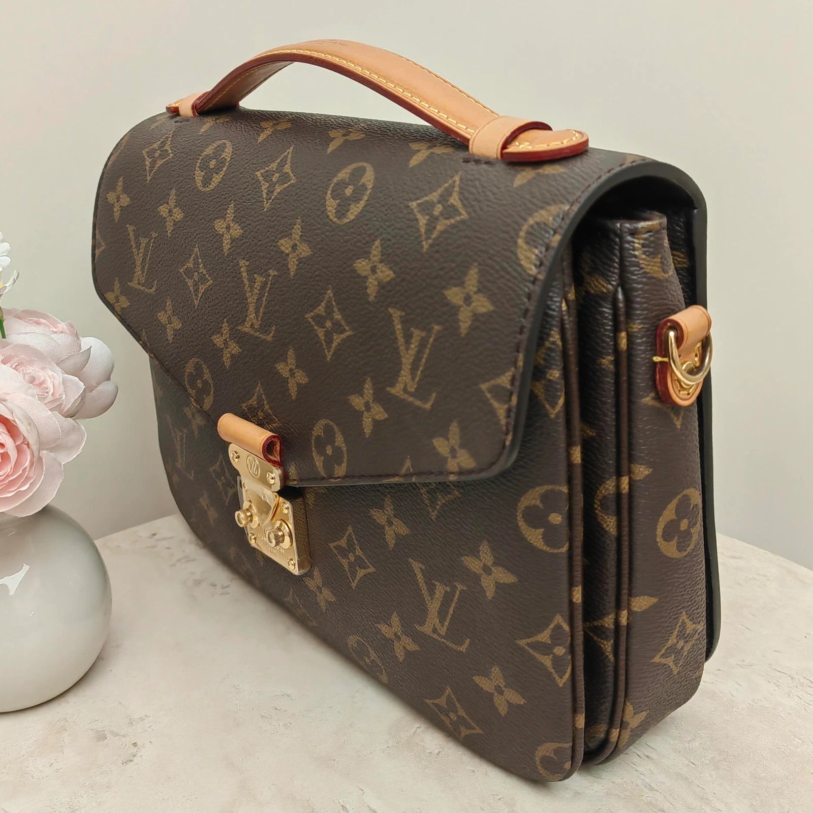 Louis Vuitton Monogram Canvas Metis Pochette Messenger Crossbody