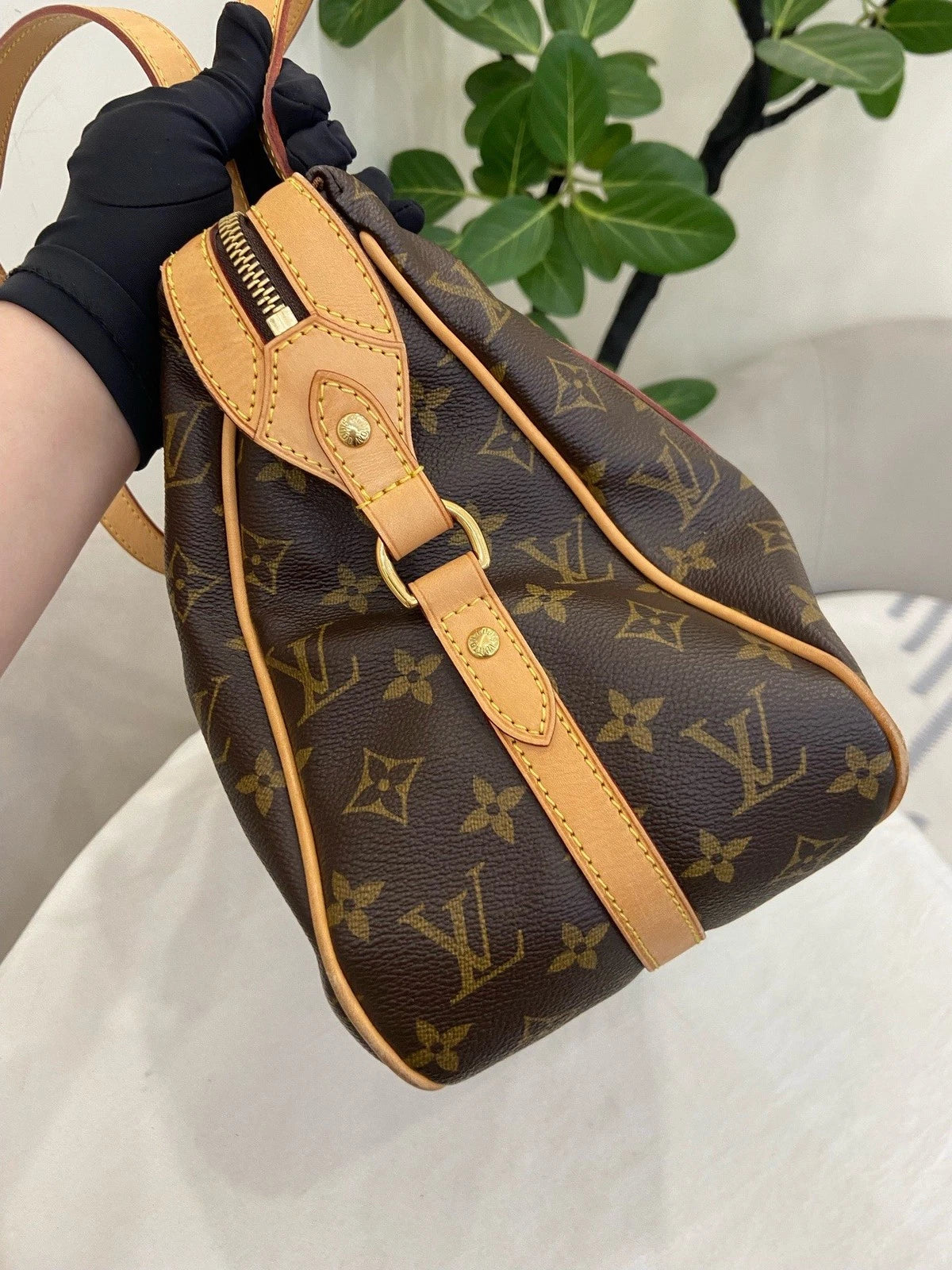 Louis Vuitton Stresa Monogram Canvas Shoulder Bag Brown Gold Women Classic