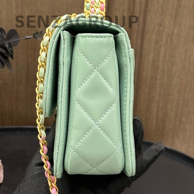 Chanel Quilted Chain Shoulder Crossbody Bag Green Gold Hardware