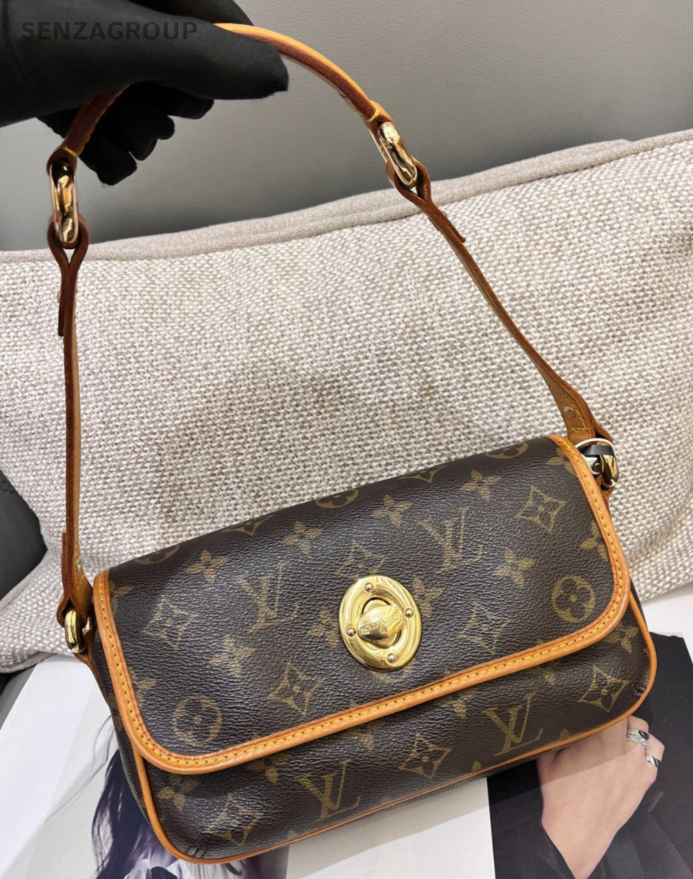 Louis Vuitton Monogram Vintage Shoulder Bag Brown Gold Used Women Classic