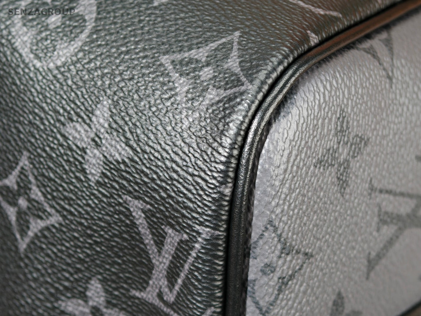 Louis Vuitton Keepall35 Top Handle Bag Crossbody Black Silver Unisex Adults