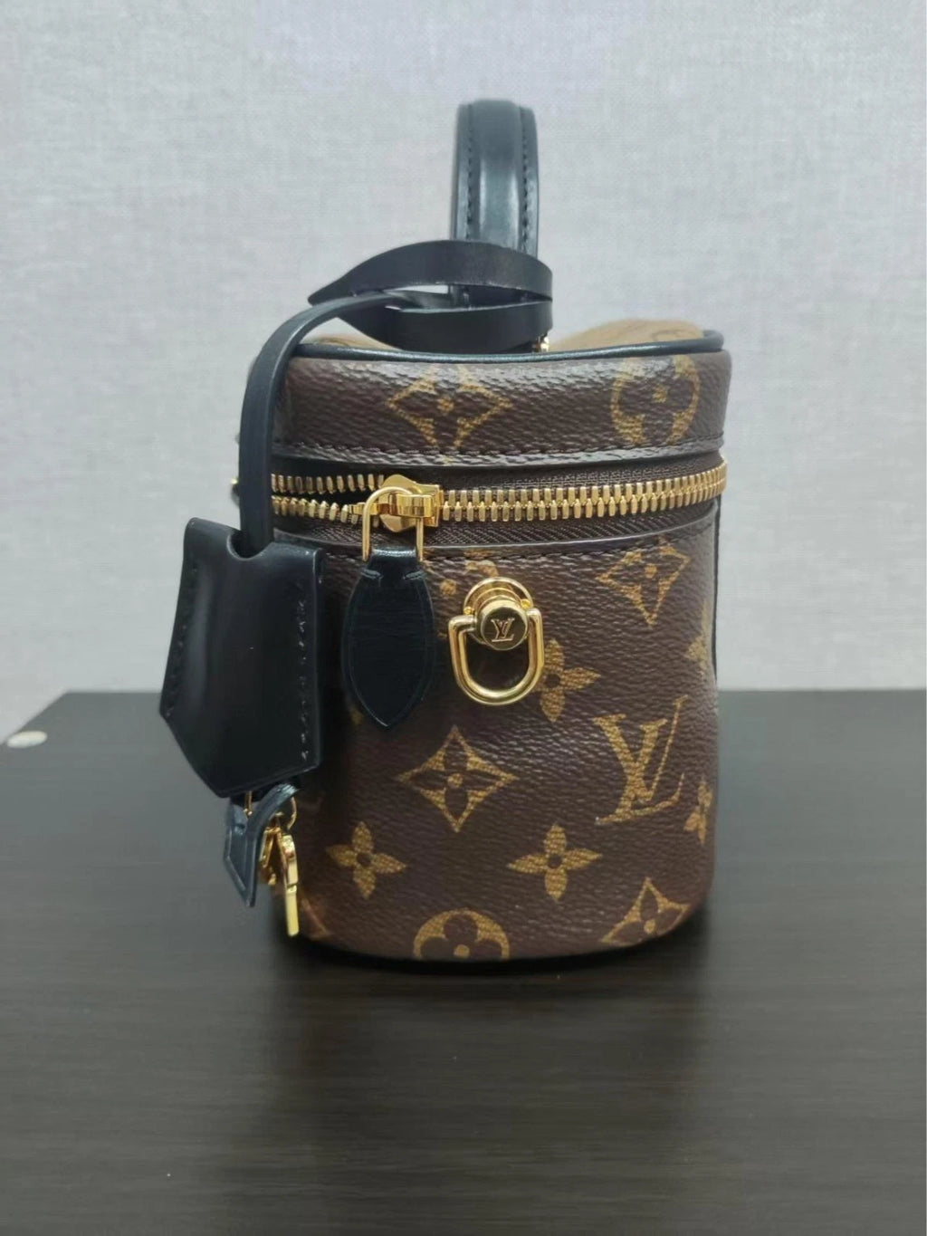SJ0001 LV vanity bb nice cosmetic bag Z