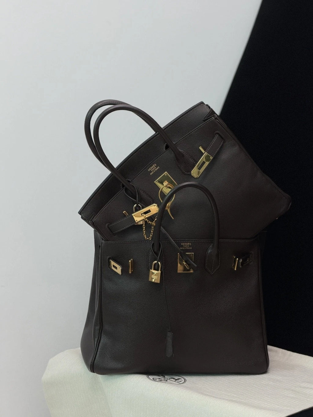 Authentic Hermes Hac 32 Ebene Epsom Leather Tote Top Handle Bag Gold Hardware