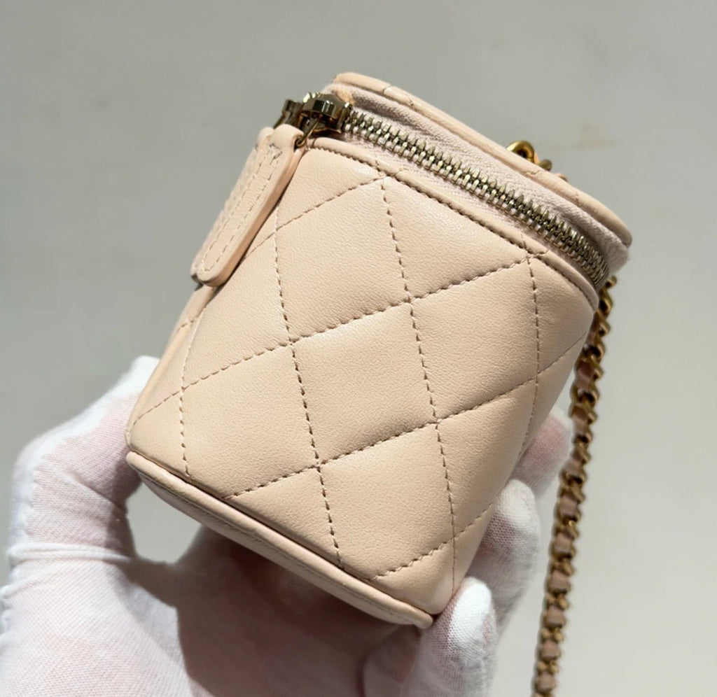 Chanel Vanity Case Chain Crossbody Diamond Pink Gold Women Classic