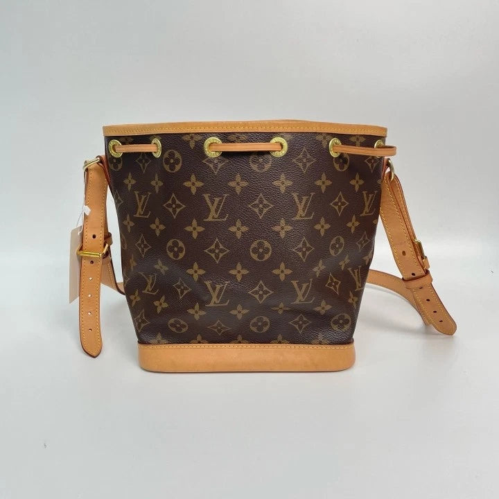 Louis Vuitton Noe BB Chip Bucket Bag For Women Pre-owned 98 New