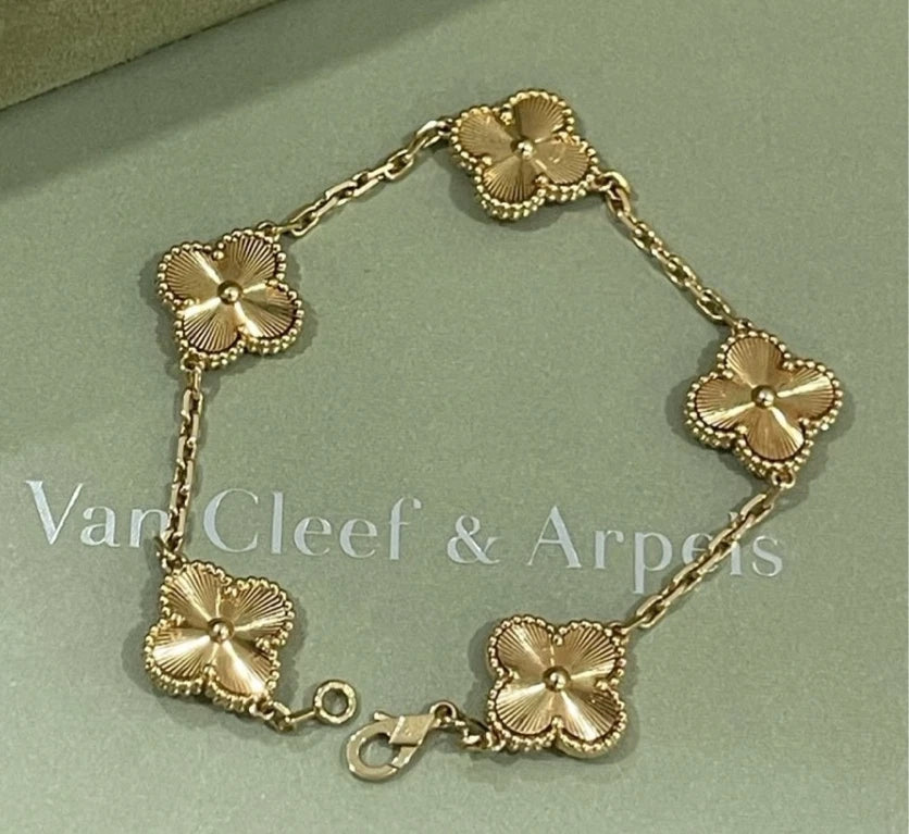 Van Cleef &amp; Arpels Vintage Alhambra 18k Yg 5motifs Guilloche Bracelet Excellent