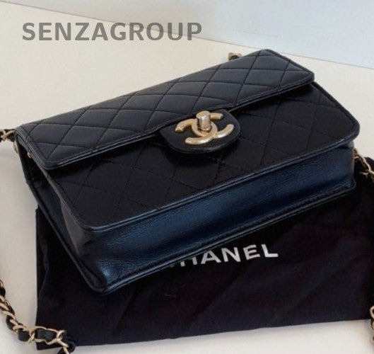 Chanel Classic Flap Pearl Chain Shoulder Bag Crossbody Black Gold Women Fashion