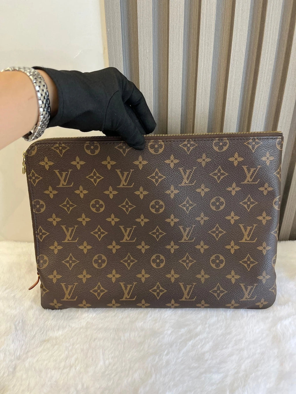 Louis Vuitton Monogram Canvas Clutch For Women