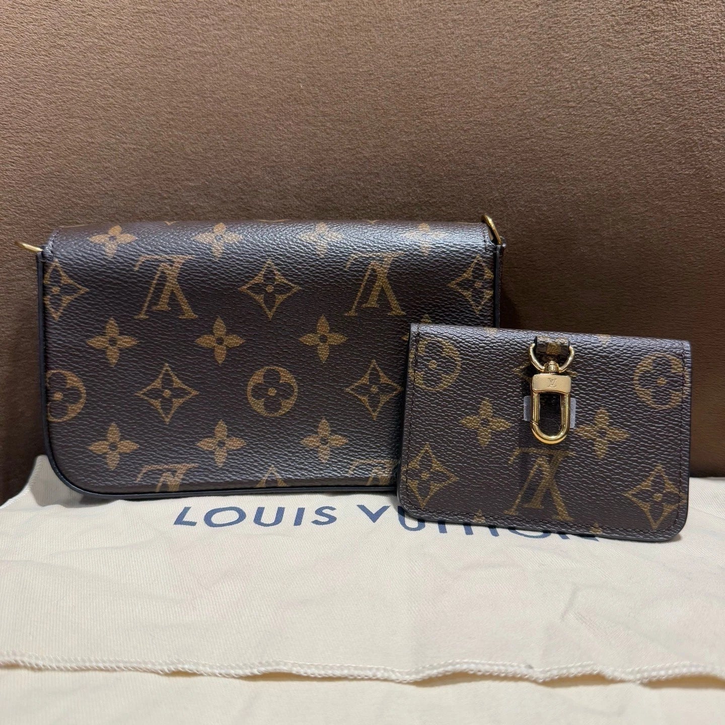 Louis Vuitton Canvas Multi Pochette Crossbody Bag For Women