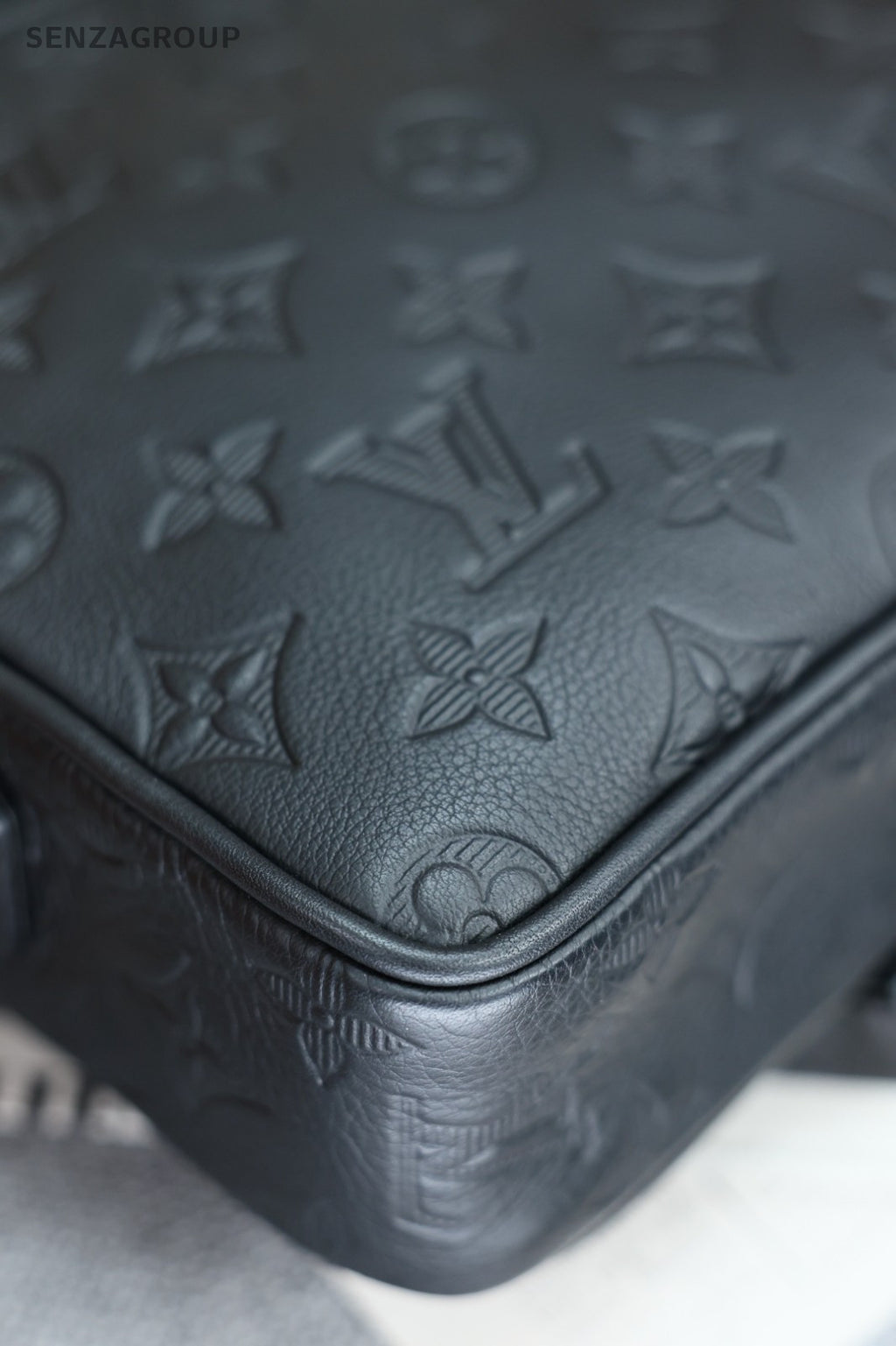 Louis Vuitton Getaway Monogram Empreinte Shoulder bag All black Chip Version