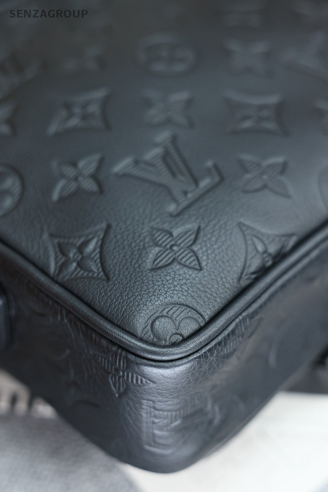 Louis Vuitton Getaway Monogram Empreinte Shoulder bag All black Chip Version