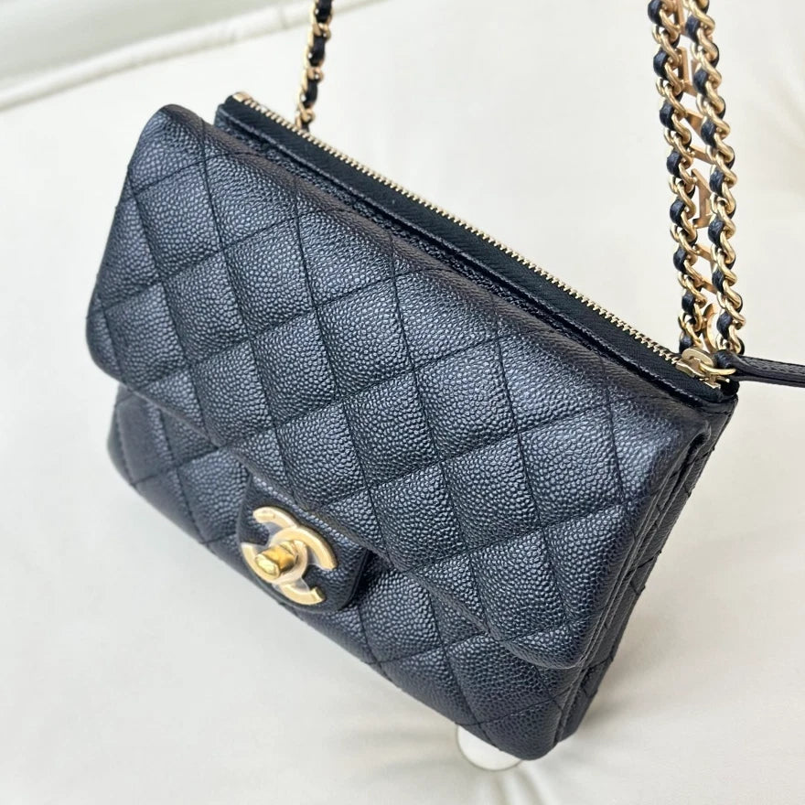 Chanel Diamond Calfskin Chain Crossbody Black Gold Women Classic S