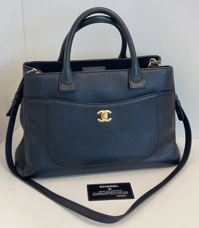 CHANEL Cerf tote Top Handle 2WAY Crossboy bag Black Gold Women