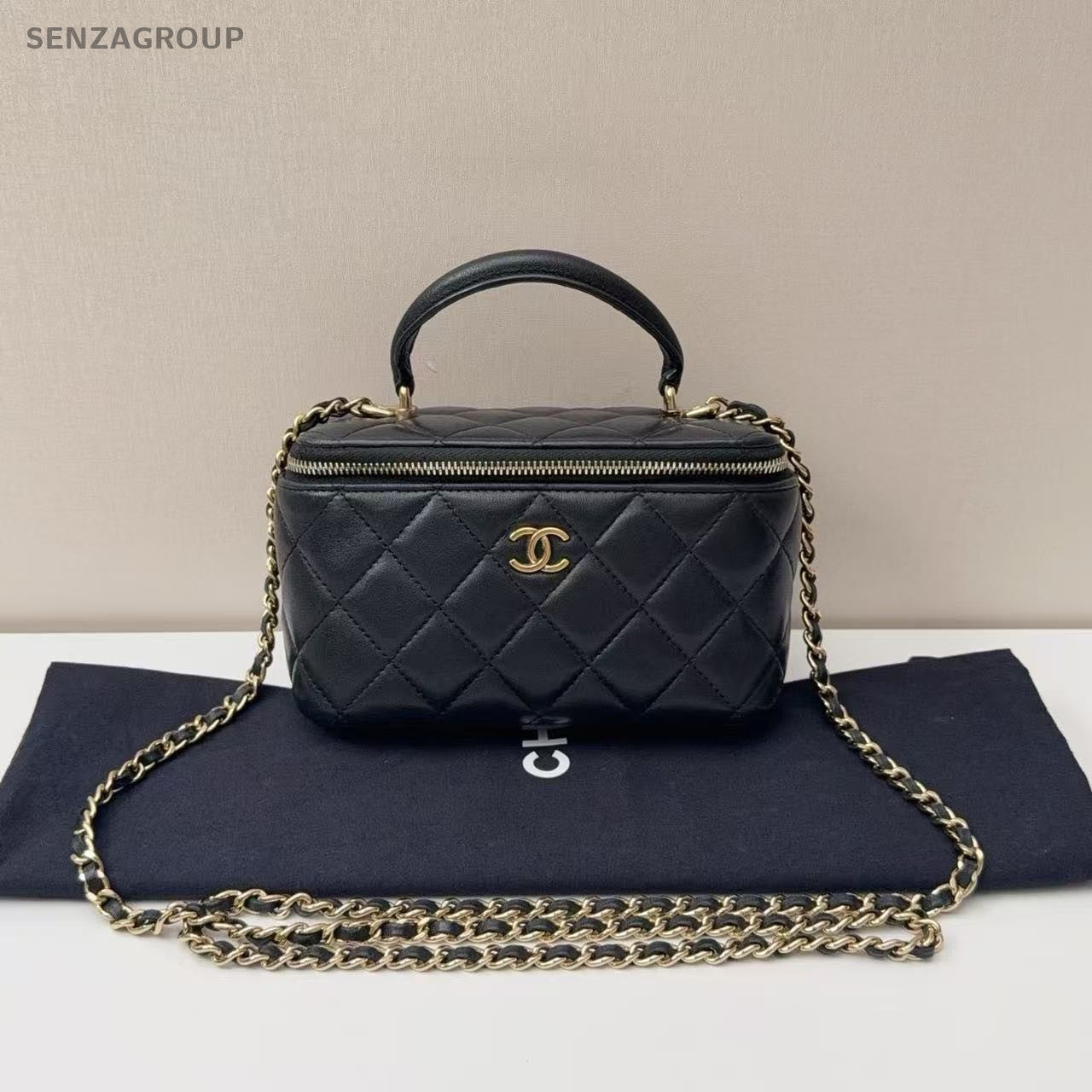 SJ0001 chanel vanity case lambskin