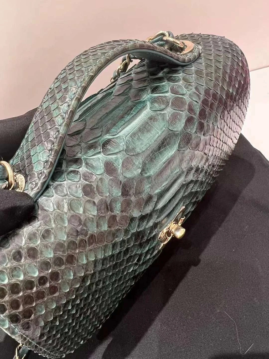 CHANEL Limited Green Patchwork Crossbody Bag For Women