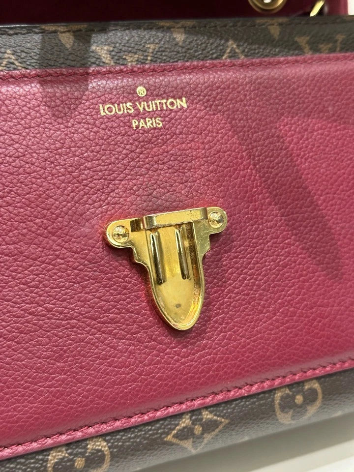 Louis Vuitton Victoria Chain Crossbody Shoulder Bag For Women