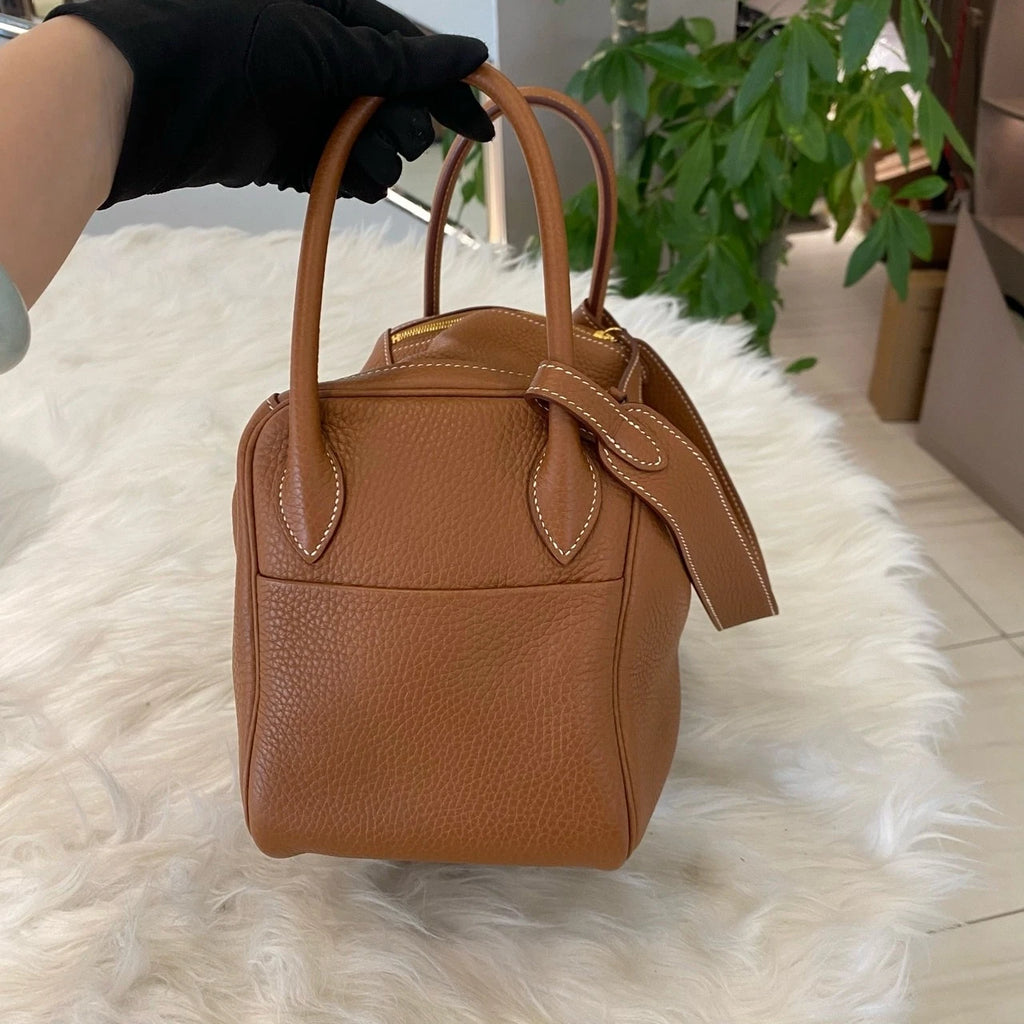 Hermès Lindy 26 Gold Brown Leather Handbag Shoulder Bag Women's Classic