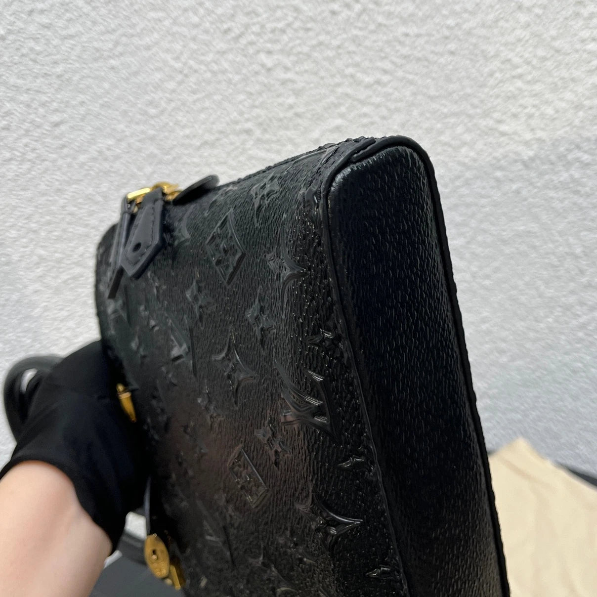 Louis Vuitton Moon Alma 2Way Top Handle Shoulder Bag Black Gold Women Classic