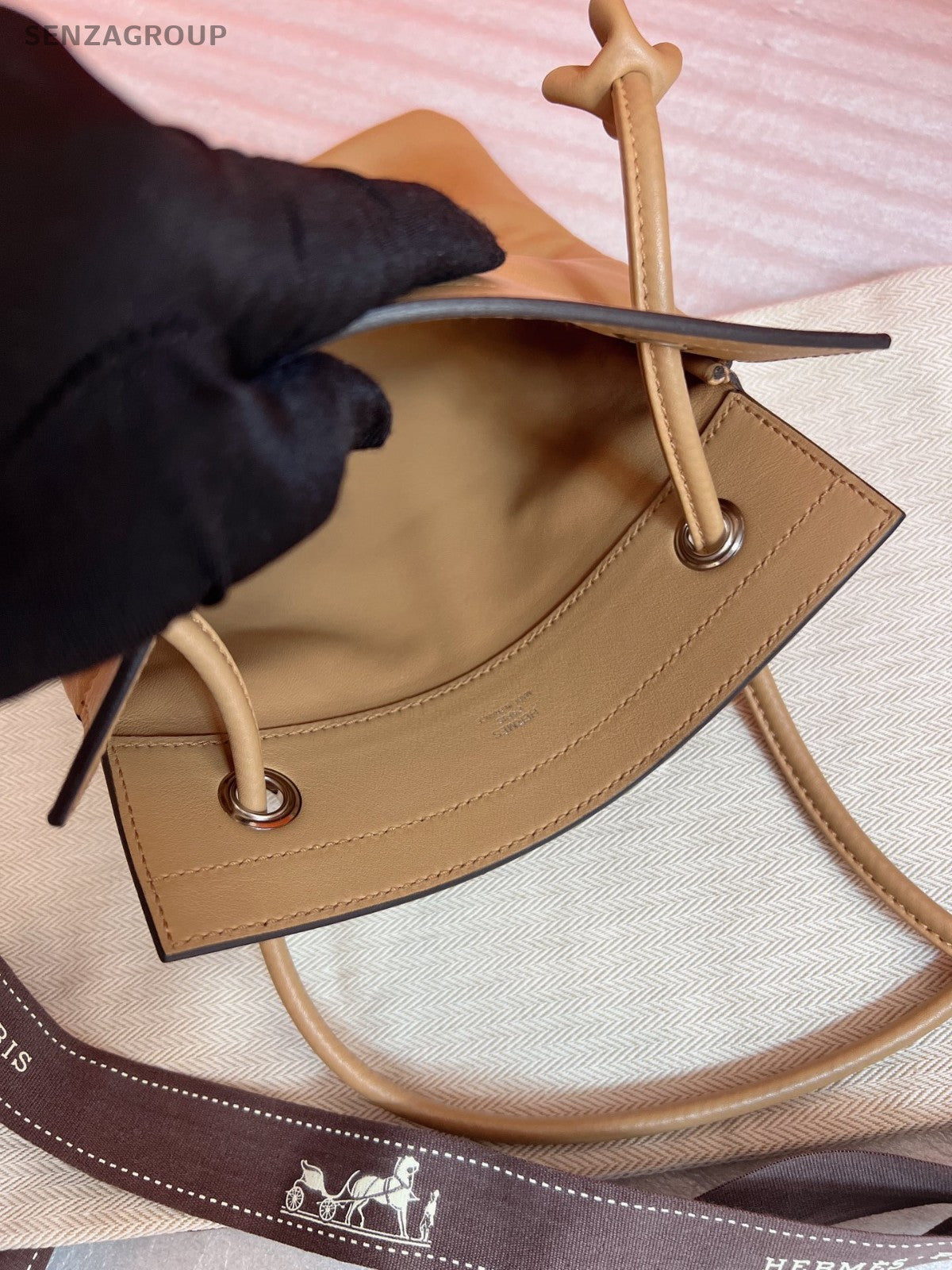 Hermes Aline mini 0M Milk Tea Color Swift Shoulder bag Crossbody Brand NEW