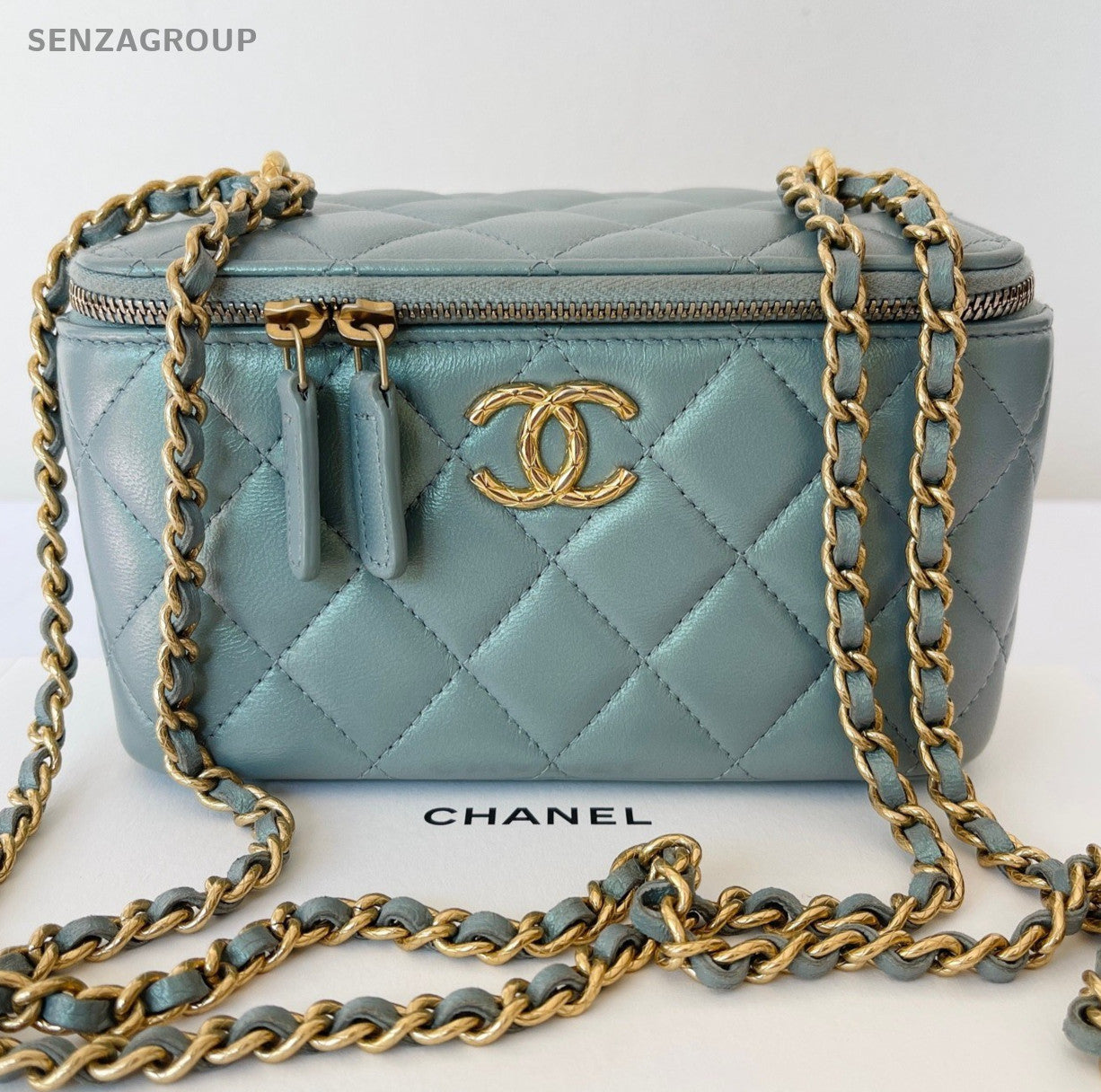 Chanel Lambskin Chain Diamond Crossbody Green Gold Used Women Classic Fashion