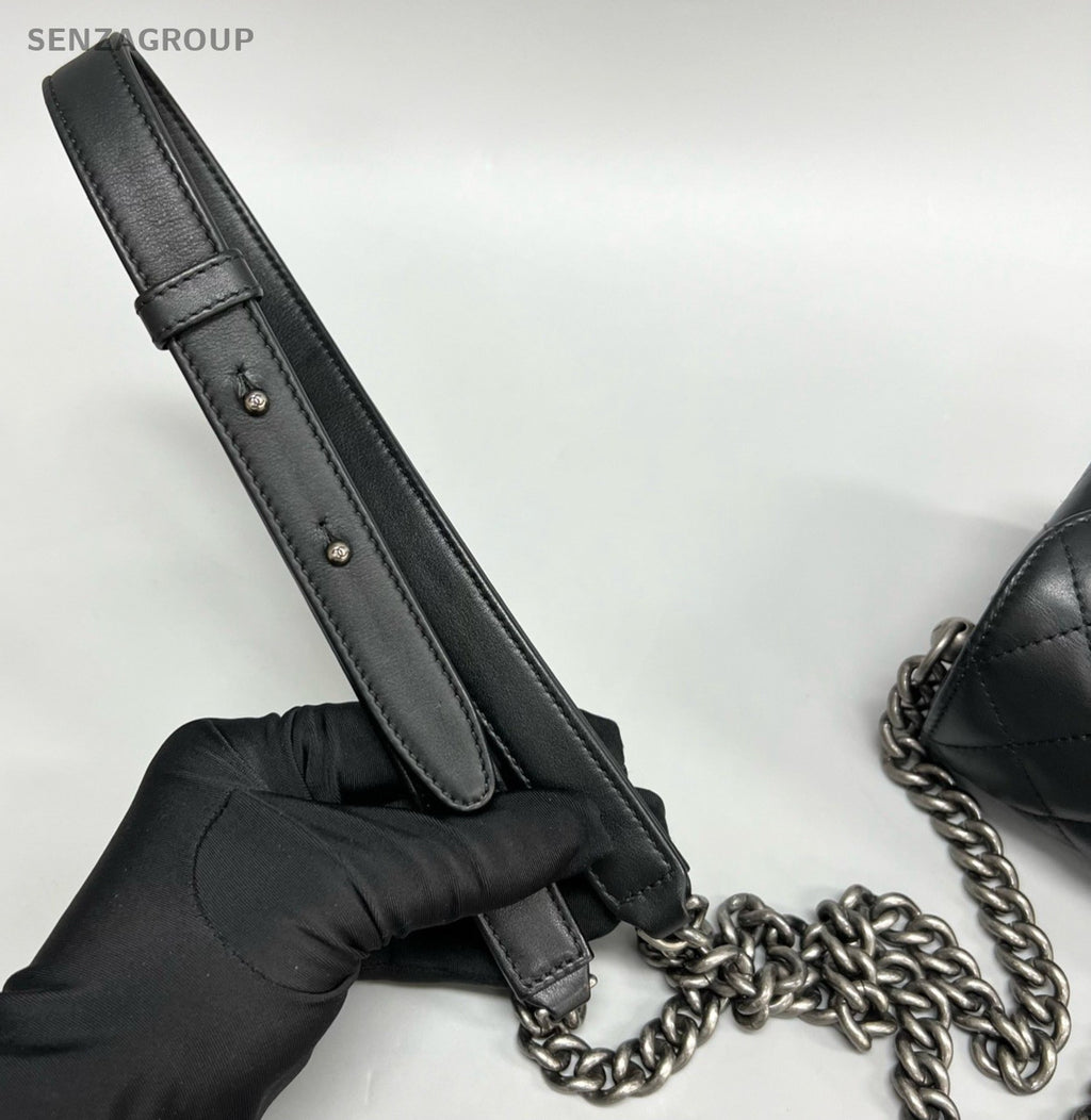Chanel Diamond Box Chain Crossbody Black Silver Used Women Classic