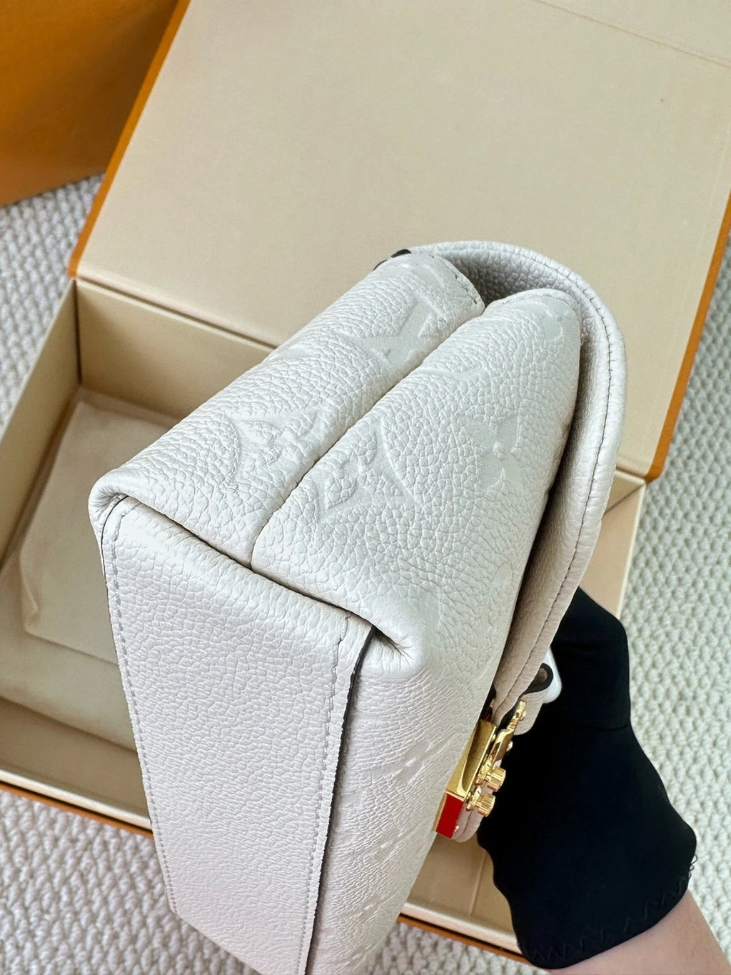 Louis Vuitton White Madeleine Nano Crossbody Bag For Women