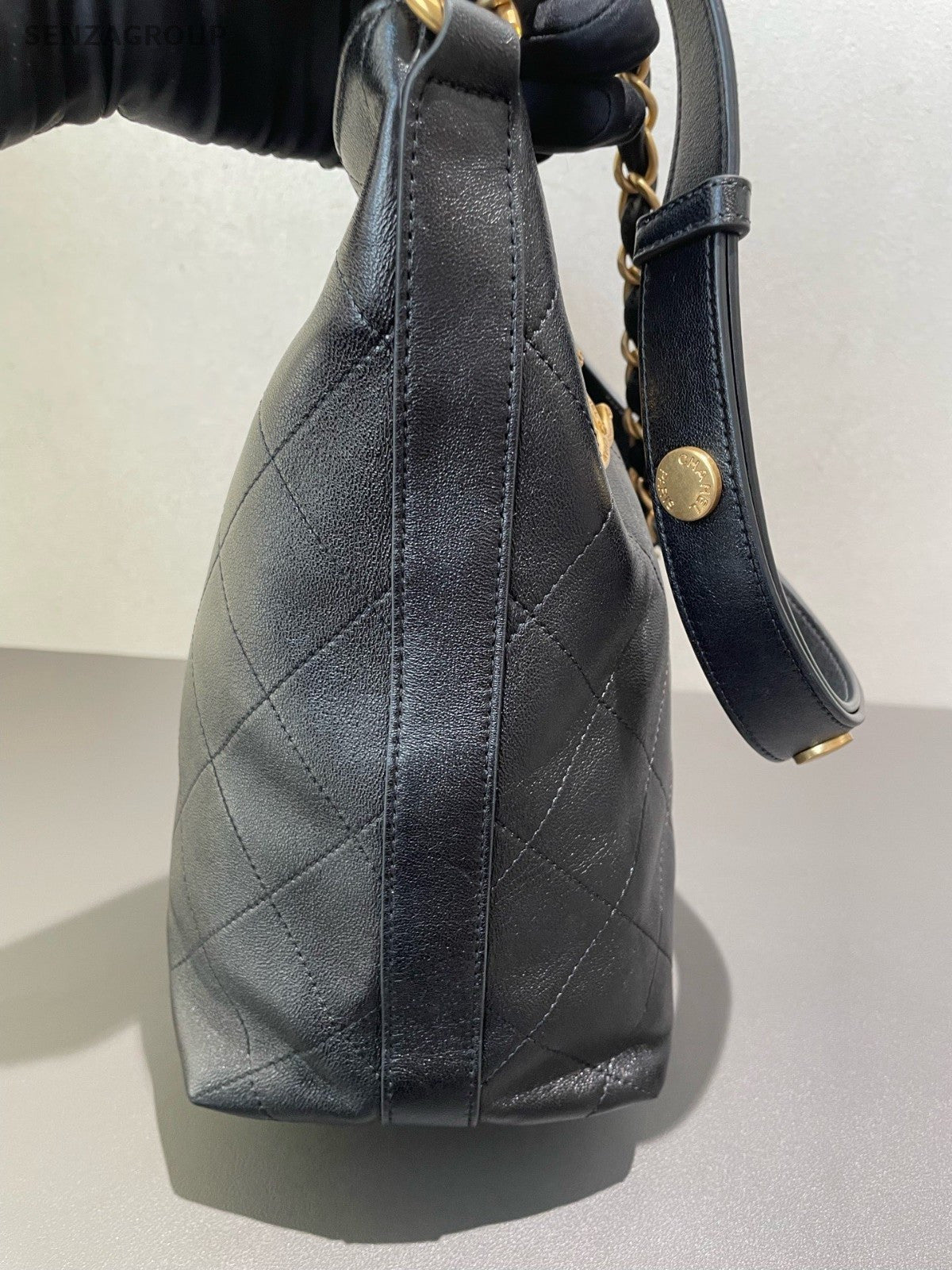 Chanel Lambskin Hobo Diamond Chain Shoulder Bag Black Gold Women Classic