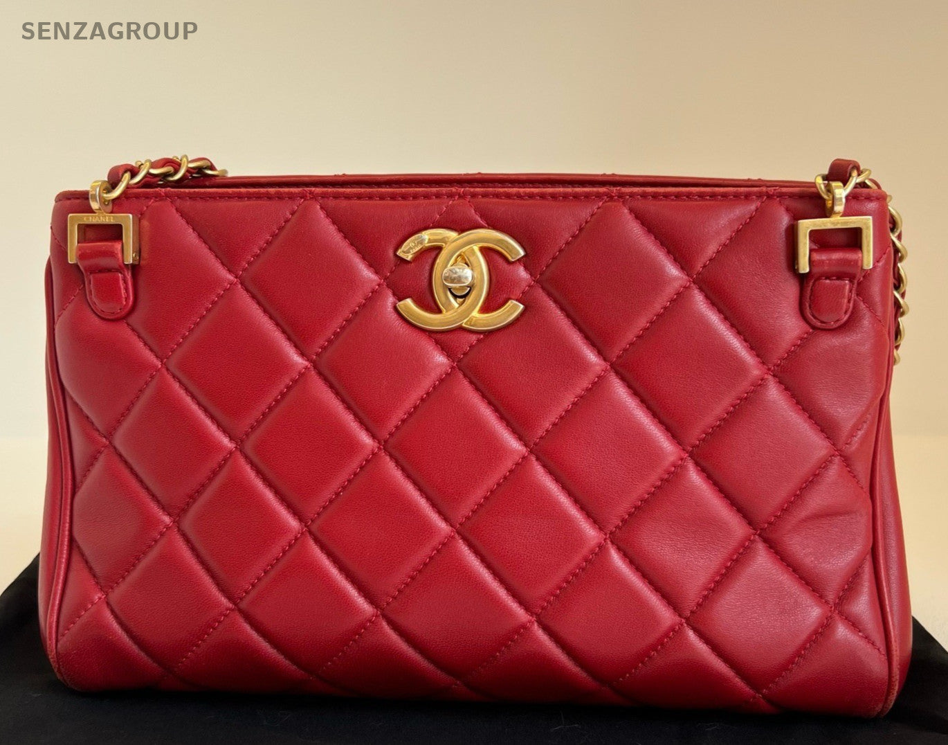 CHANEL Tote Diamond Pattern Chain Shoulder bag Red Gold Women