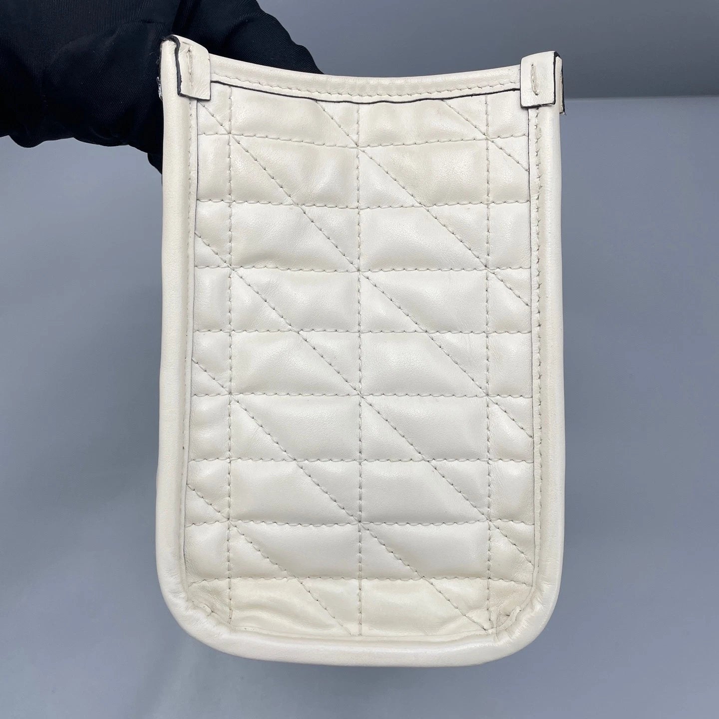Gucci Marmont White Silver Tote Bag Excellent