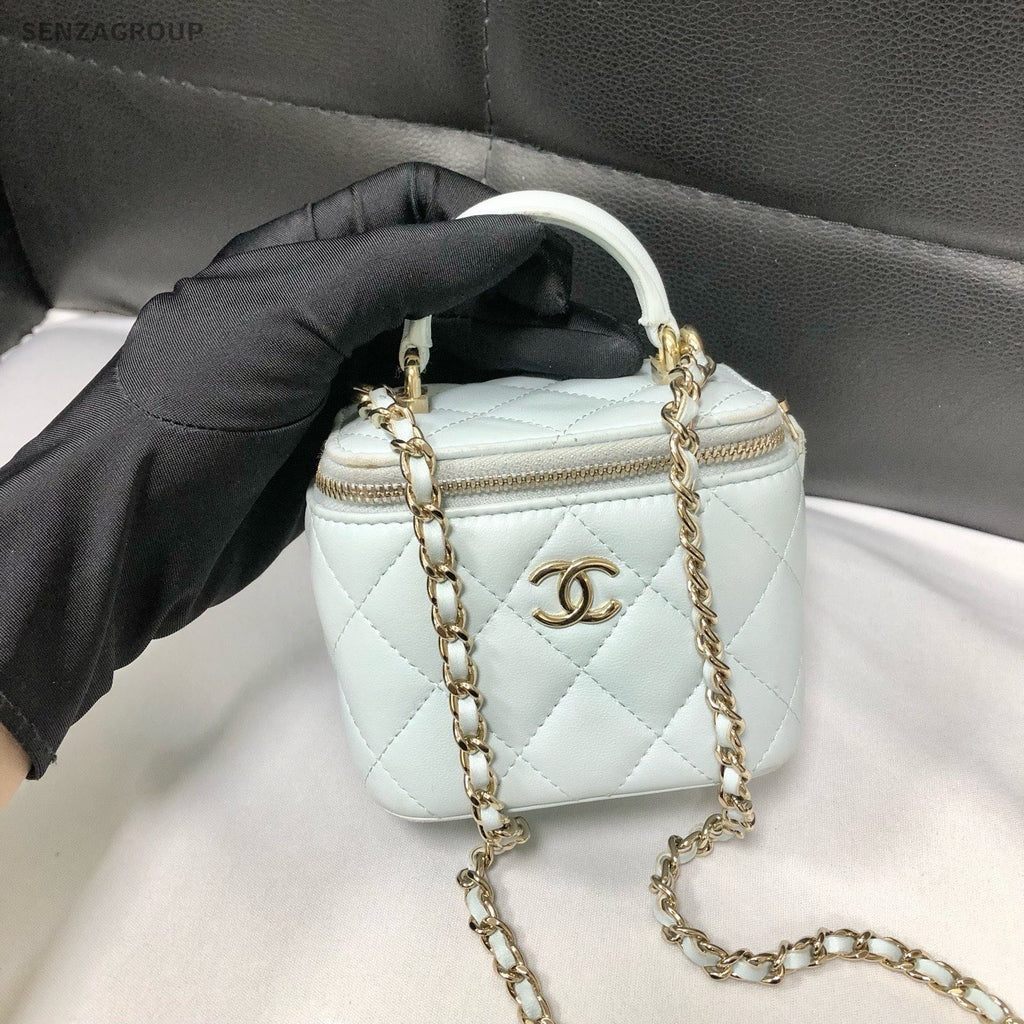 Chanel Diamond Pattern Chain Shoulder Bag Crossbody White Gold Women Classic